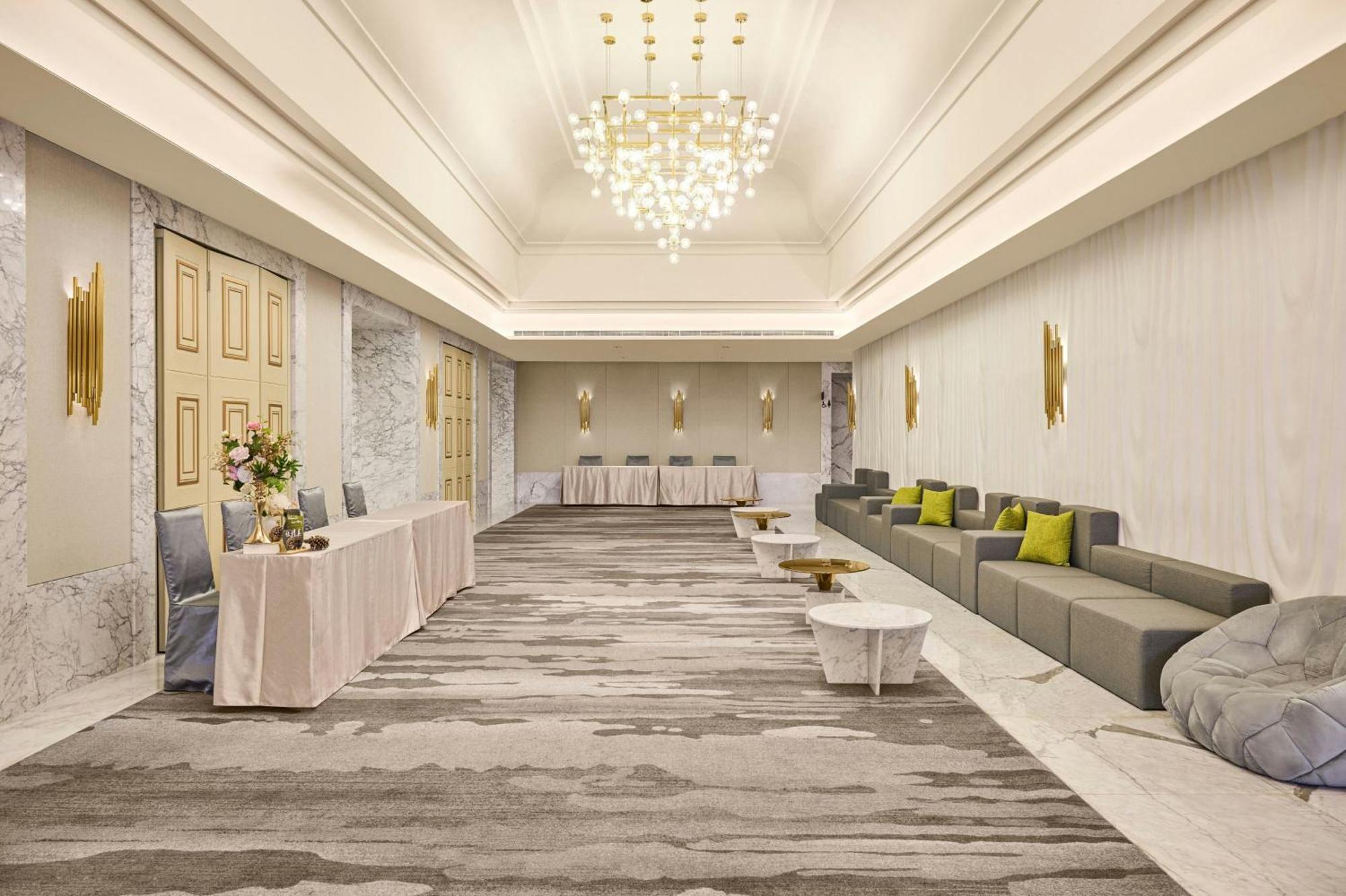 Le Meridien Tchaj-čung Exteriér fotografie The Grand Ballroom Foyer